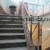 RL01:rampe d'escalier poli miroirs avec les lisses.